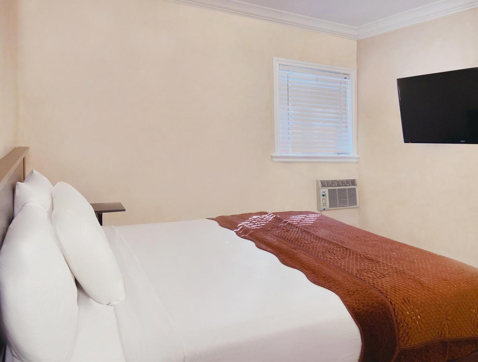 Connecting Suite